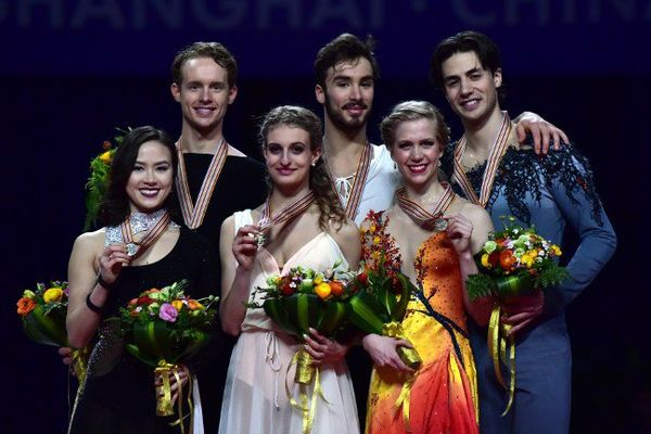 Les Clermontois Gabriella Papadakis et Guillaume Cizeron ont été sacrés champions du monde en danse sur glace pour la première fois de leur jeune carrière, vendredi à Shanghai (27/03/2015)
	