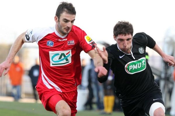 Benjamin Santelli (D) et Christophe Kerbrat,  Stade Francois Coty à  Ajaccio, le 12 février 2014