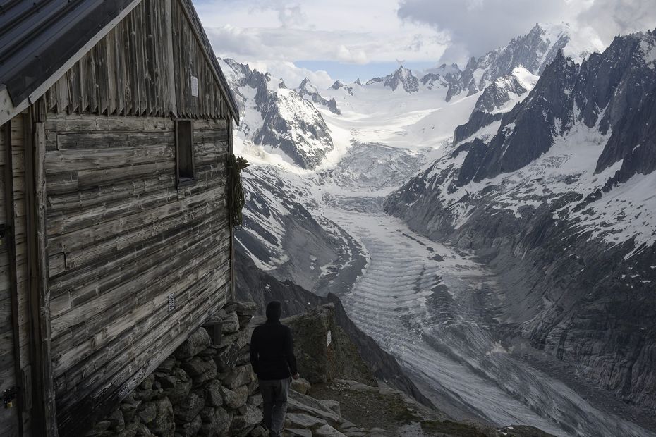 PHOTOS. Haute-Savoie : le refuge de la Charpoua, petit havre de paix perché au-dessus de Chamonix