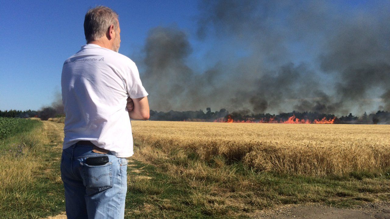 Nouvel incendie de culture à Charrais dans la Vienne