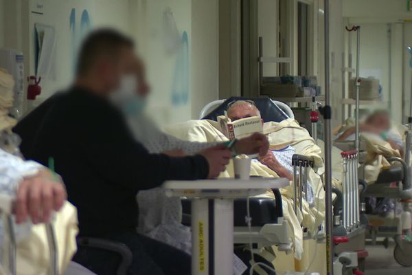 Une nuit aux urgences du CHU Saint Etienne Nord