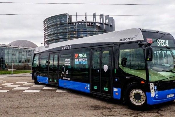 Ce sont des bus Aptis, du constructeur Alstom NTL (New Translohr) qui ont été retenus pour la ligne H.