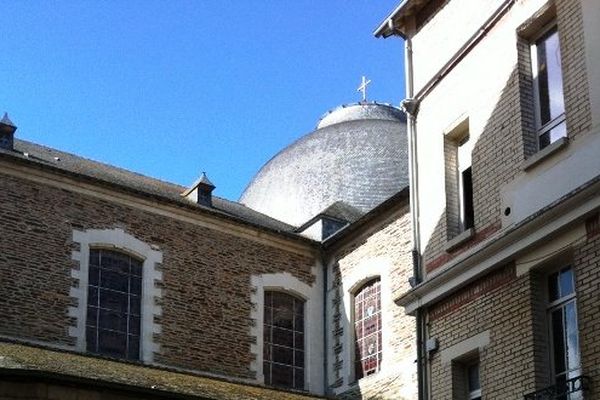 Le toit de la partie nord de la cathédrale Saint-Pierre de Rennes