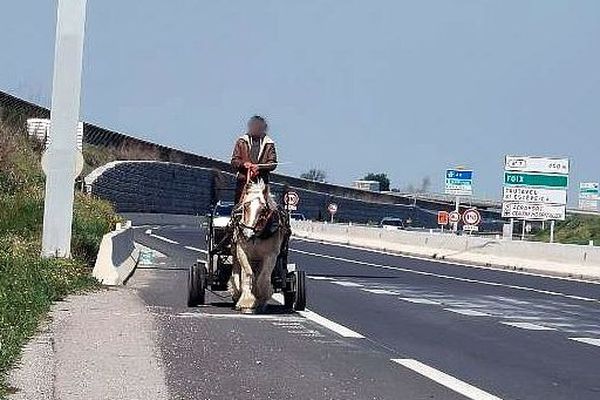 Perpignan - verbalisation insolite pour non respect de présentation d'attestation de déplacement - mars 2020.