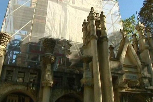 Rénovation du Palais Idéal du Facteur Cheval (Hauterives)