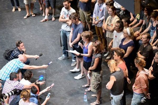 Intervention des intermittents durant le festival