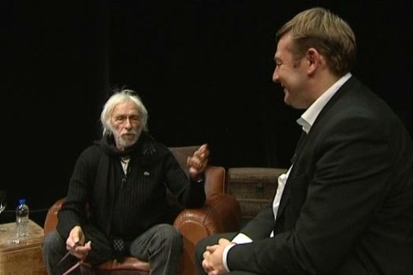 Pierre Richard et Jacques Perrotte sur la scène de l'Espace Buisson à Tourlaville, pour "Pierre Richard III"