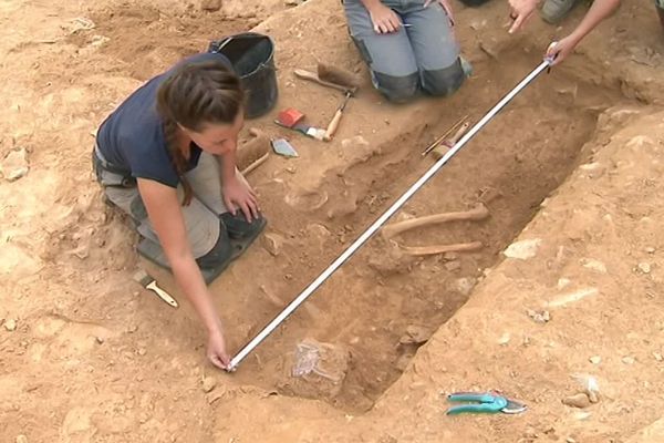 Nîmes - 70 tombes ont été découvertes après six ans de fouilles - août 2019
