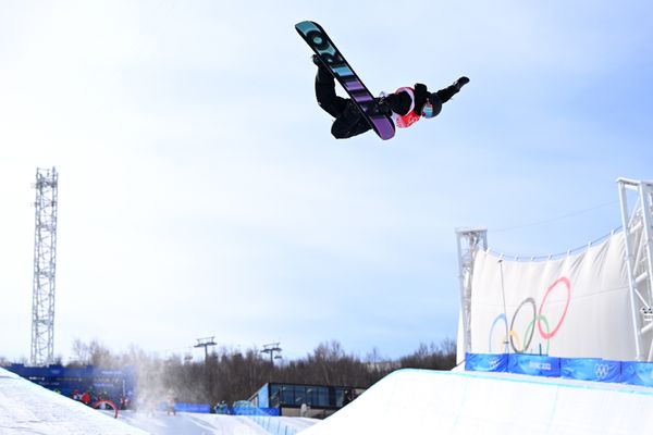 L'Isérois Liam Tourki lors de l'épreuve de half-pipe, ce mercredi 9 février, aux JO de Pékin.