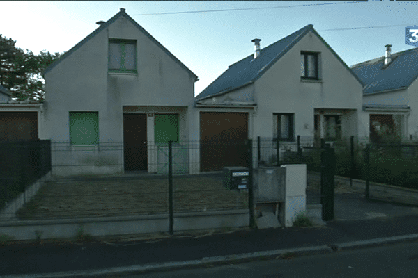 La maison du quartier de la Contrie où a été retrouvé le corps calciné dans le jardin.