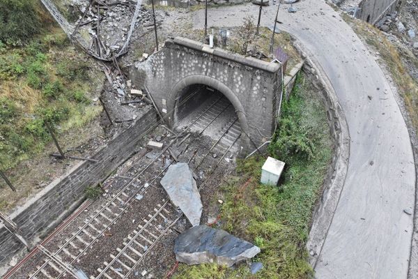 Le réseau ferré en Maurienne (Savoie) avait été endommagé le 27 août dernier après un important éboulement.