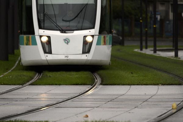 La circulation du tramway T4 est coupée toute la journée (illustration).