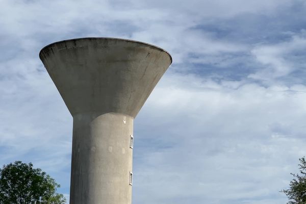 Les châteaux d'eau du syndicat ne sont plus suffisamment remplis.