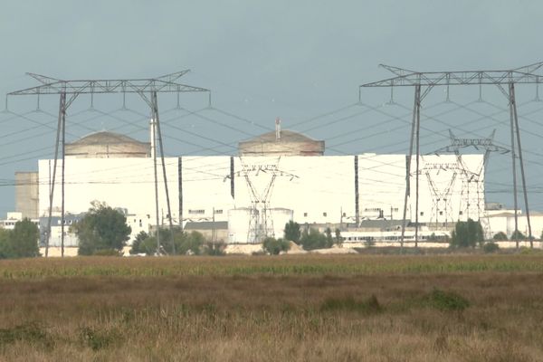 La centrale nucléaire du Blayais, près de Braud-et-Saint-Louis, en Gironde. EDF doit améliorer la sûreté nucléaire des installations.