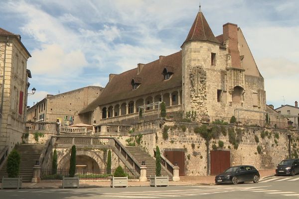 Le château de Nérac en Lot-et-Garonne, situé en centre-ville, se visite gratuitement à l'occasion des journées du patrimoine 2021.