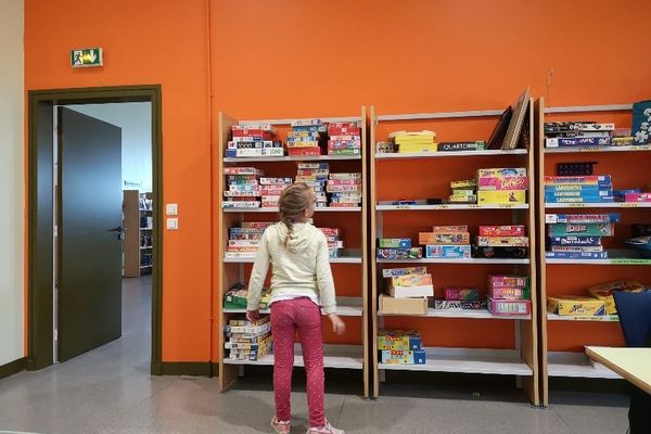 La maison d'enfants à caractère social accueille La Pépinière accueille filles et garçons en internat ou en accueil de jour.