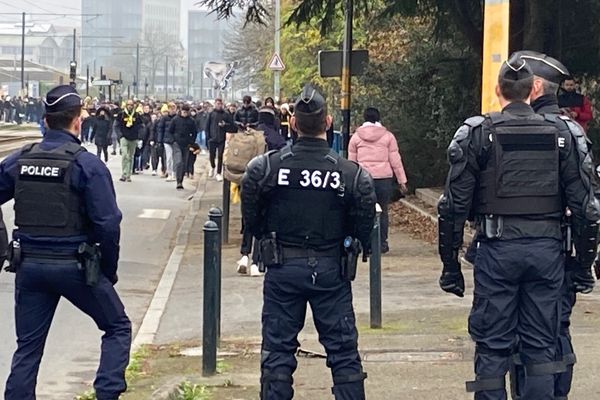 Tôt ce dimanche matin, les supporters du FCN ont souhaité rendre hommage à Maxime, l'un des leurs, poignardé le 2 décembre dernier.