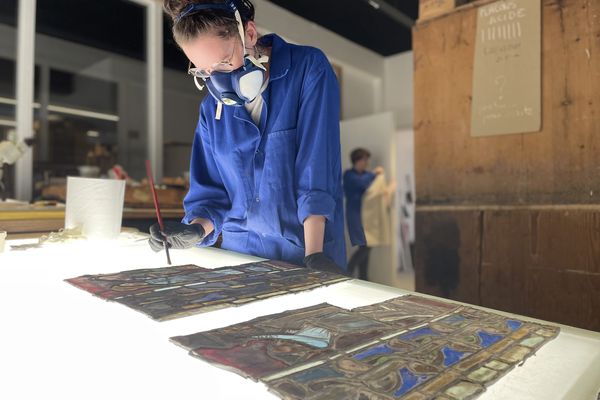 L’Atelier Simon-Marq, spécialiste de la restauration des vitraux à Reims. 