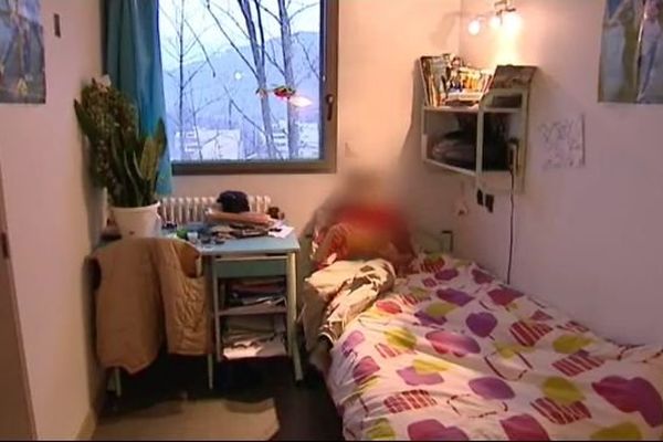 Dans une chambre de la "Maison d'enfants à caractère social" de Seynod 