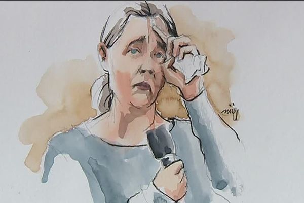 Céline Rubey avait été condamnée à 20 ans de prison par les assises de Saône-et-Loire en 2015 pour le meurtre de ses trois enfants. La mère de famille a fait appel et est de nouveau jugée par les assises de Côte-d'Or.