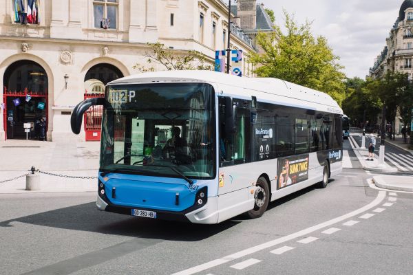 Le réseau des bus parisiens de la petite couronne s’ouvre à la concurrence.