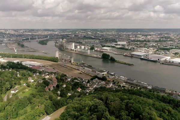 Bientôt un nouveau silo sur le port de Rouen (Seine-Maritime).