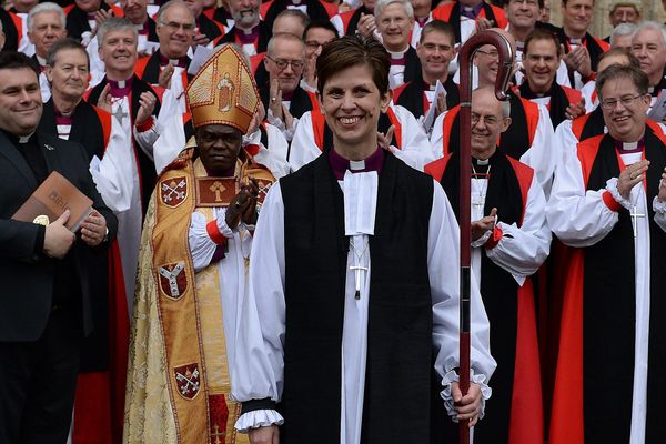 Libby Lane, première femme évêque d'Angleterre.