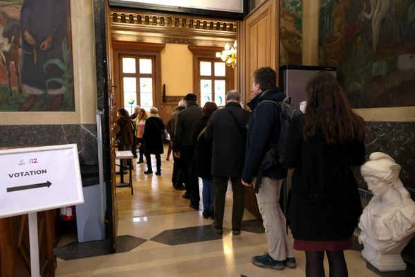 La votation organisée dimanche concernant la création d'un tarif de stationnement des SUV.