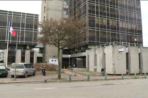 Entrée de  l'hôtel de police de Rouen (Archives)