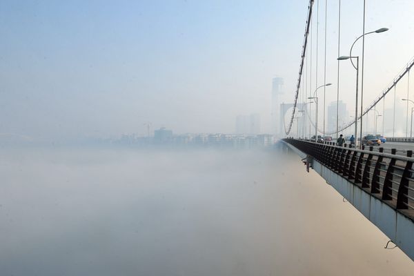 Brouillard là-bas en Chine.