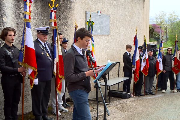 Les lycéens de Voiron commémorent la rafle de la Martellière, longtemps oubliée - 9 avril 2024