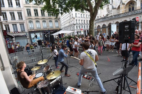 Les concerts de rue ne seront pas autorisés pour l'édition 2021 de la Fête de la Musique à Lyon, dans le Rhône, en raison de la crise sanitaire. 