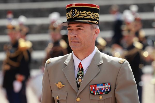 Thierry Burkhard, originaire de Delle dans le Territoire de Belfort, va prendre la tête des armées françaises.