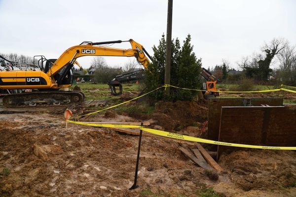 Les travaux sur le pipeline Donges-Metz-Melun endommagé le 15 février 2021 à Etriché dans le Maine-et-Loire