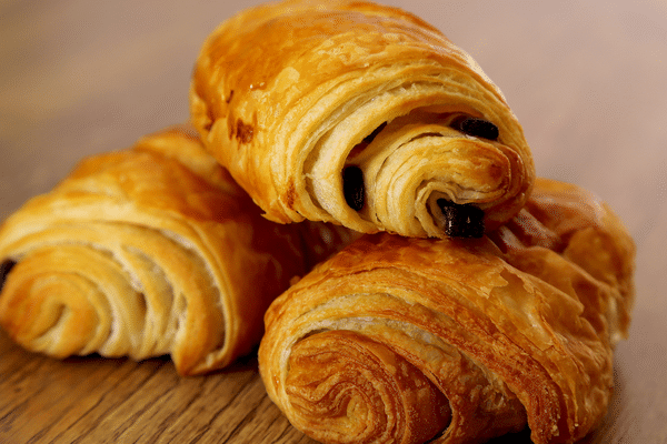 On a demandé à l'intelligence artificielle Chat GPT la différence entre pain et chocolat et chocolatine