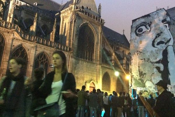 La fête de la musique, 35ème édition, dans le quartier de Beaubourg, à Paris, le 21 juin 2016.