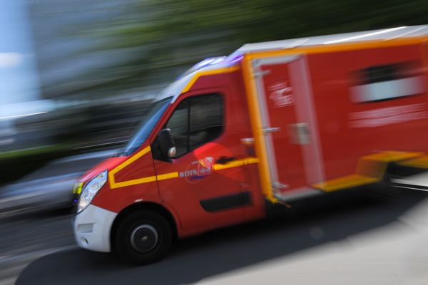 Un accident survenu le 20 août 2019 près de Rethel (Ardennes) fait deux blessés légers 