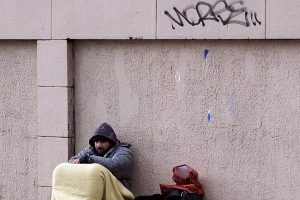 A Toulouse, au moins 200 personnes dorment dans la rue.