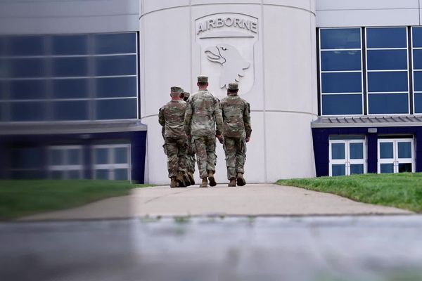 Des militaires américains de la 101e Airborne à la base de Fort Campbell.