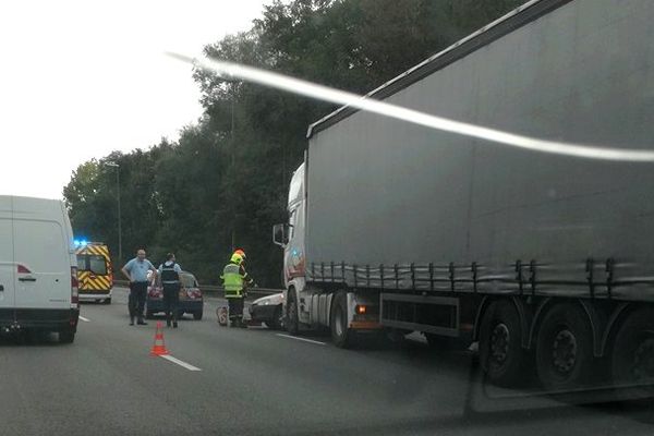 L'accident a eu lieu vers 9h25 sur l'A1 Paris-Lille à hauteur de Carvin.