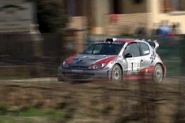 Alain Vauthier, vainqueur l'an passé du Rallye des Vins de Champagne, défendra son titre au volant de sa Peugeot 206 WRC.