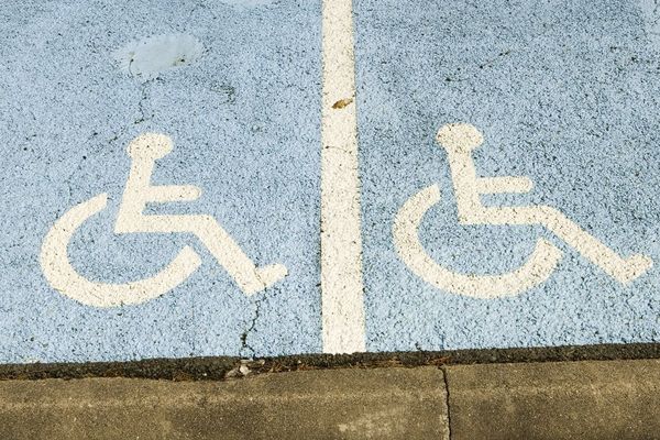 Handi Accès 35 permet de faciliter l'accès aux soins à toute personne handicapée quelque soit le handicap (moteur, mental, sensoriel)