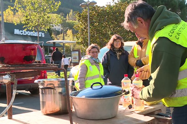 Des mobilisations agricoles sont prévues la semaine prochaine mais la Confédération ne compte pas s’y joindre : elle est opposée aux syndicats majoritaires.