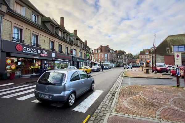 La deuxième circonscription de l’Orne est une terre rurale qui comprend le sud du pays d’Auge et le Perche ornais. C’est un territoire vaste, mais qui ne compte que 86 000 habitants.