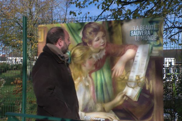 Les peintures de grands maîtres s'exposent dans les rues d'Orry-la-ville jusqu'au 8 décembre prochain.