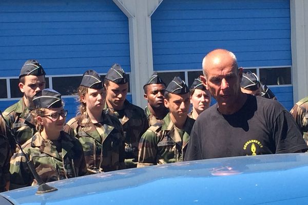 Les élèves réservistes en formation à Mayenne.