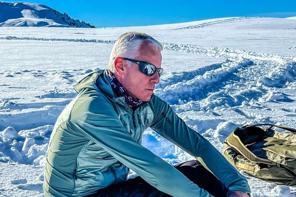 Grégory Allione s'est préparé dans les massifs alpins pour son ascension du plus haut sommet d'Amérique au profit des pupilles et orphelins des pompiers.