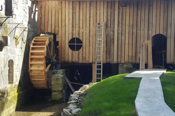 La scierie moulin à Bonnevaux dans le Doubs.