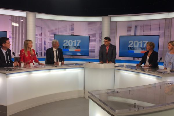 Débat pour les élections Législatives 1ère circonscription du Gard 30 mai 2017