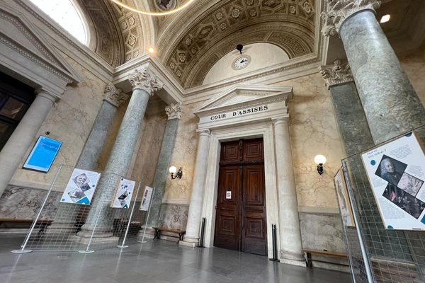 Un Kurde de 32 ans jugé pour meurtre devant les jurés de l'Hérault. Le 1er août 2019 il avait tué d’un coup de feu dans une petite rue du centre de Béziers un quadragénaire, après une dispute pour une place de stationnement.